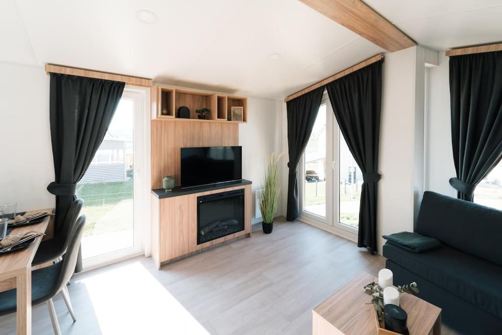 Gemuetliches Voll Ausgestattes Tiny House Apartment Vilseck Exterior photo